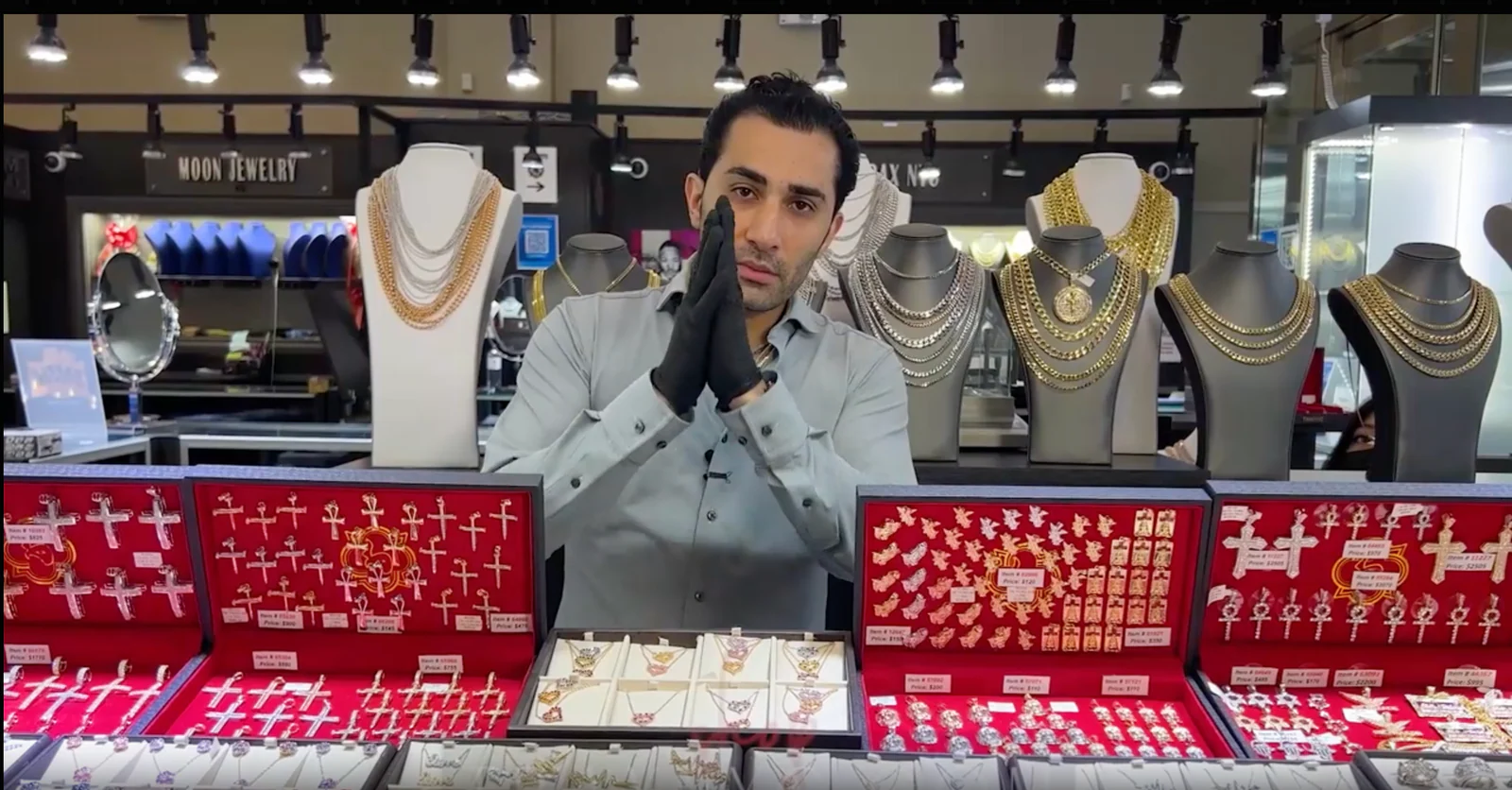 Iconic Jewelry From New York
